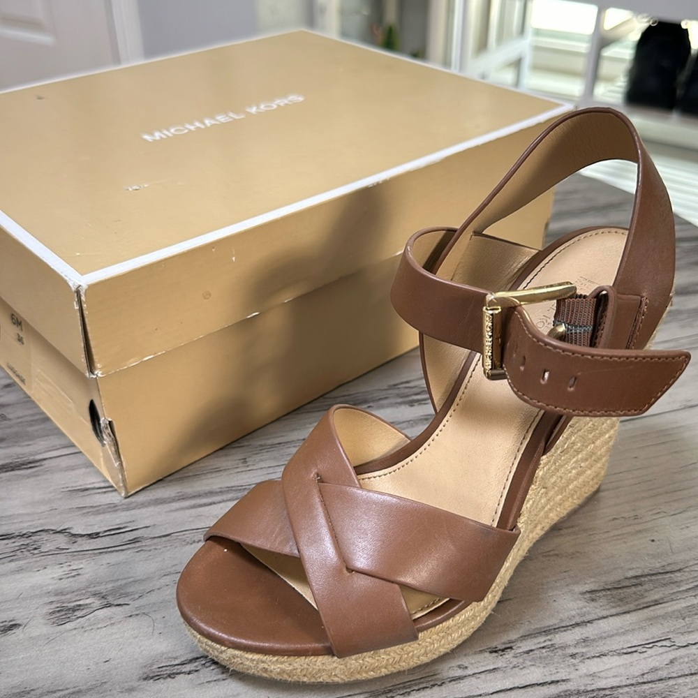 Michael Kors women’s wedge sandals size 6